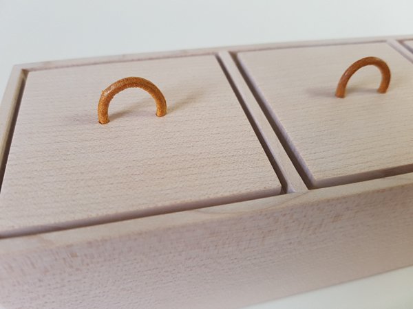 KÄSTCHEN MIT 3 DECKELN KÄSTCHEN MIT 3 DECKELN