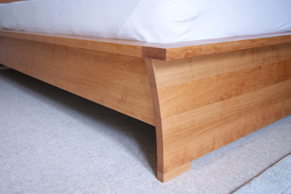 BETT IN KIRSCHE BETT IN KIRSCHE