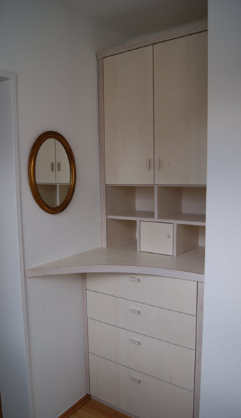 FLUR-EINBAUSCHRANK FLUR-EINBAUSCHRANK
